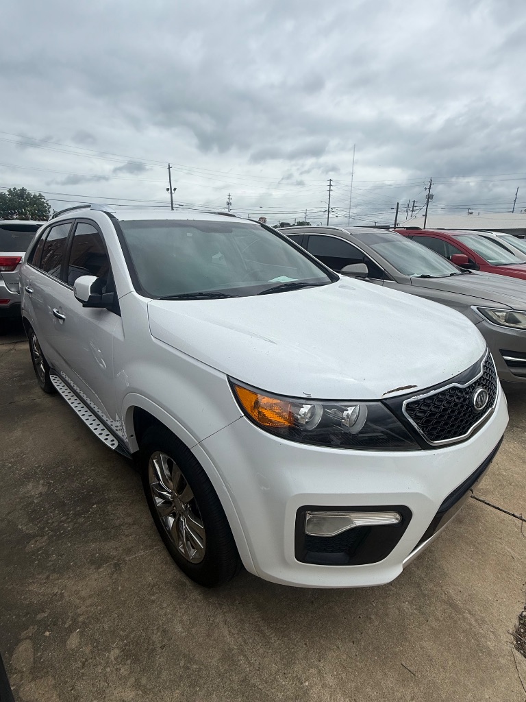 2011 Kia Sorento - $5,950