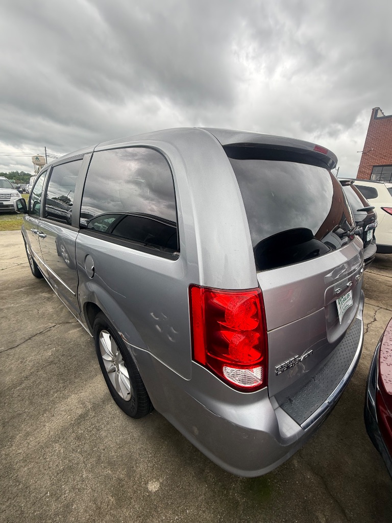 2013 Dodge Grand Caravan - $4,950