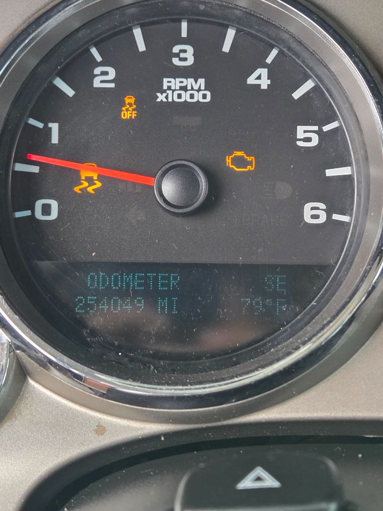 2013 GMC Sierra 1500 - $6,950