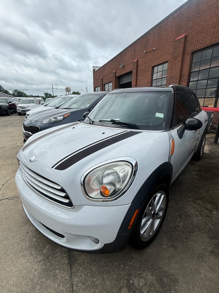 2014 MINI Cooper - $9,950