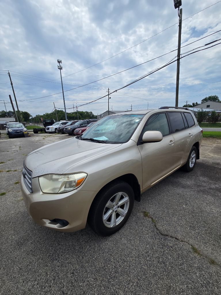 2008 Toyota Highlander - $6,950