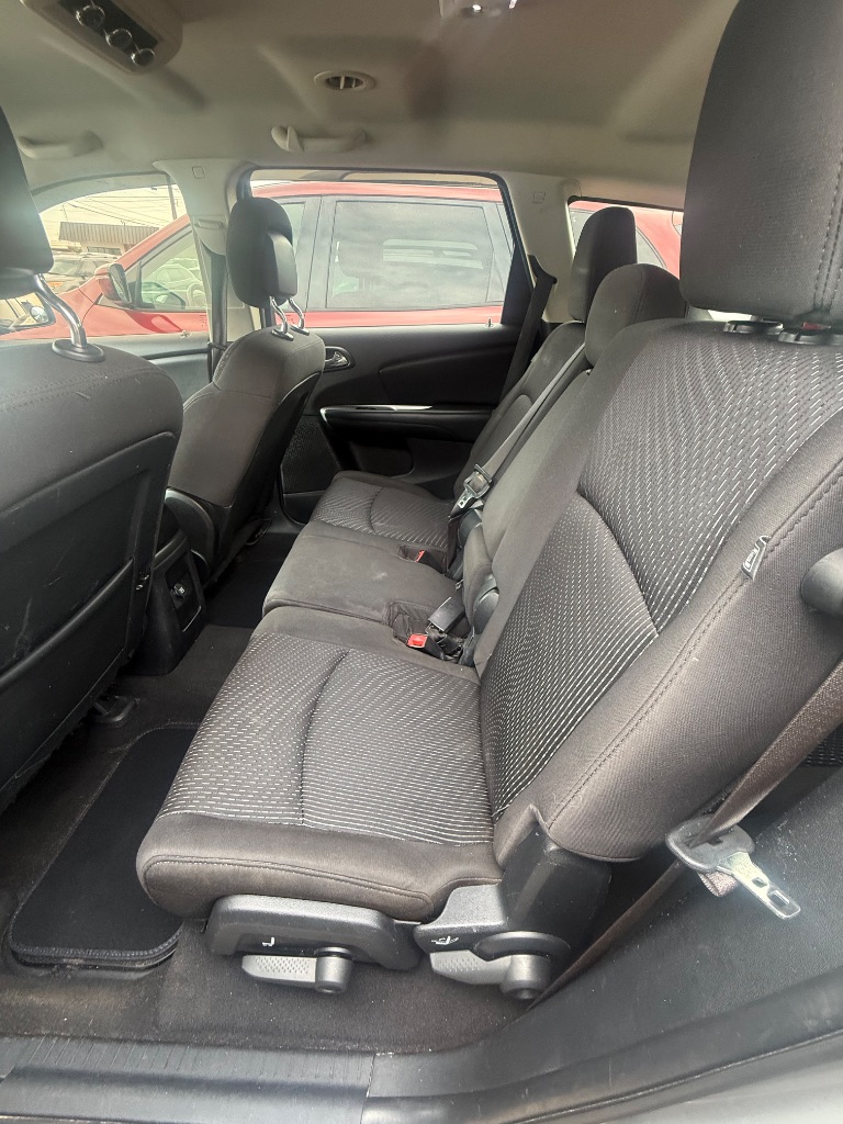 2017 Dodge Journey - $7,950
