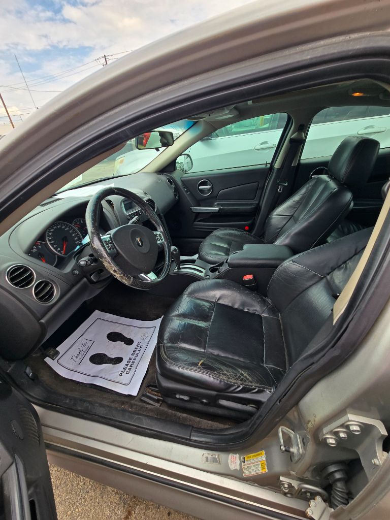 2008 Pontiac Grand Prix - $3,950