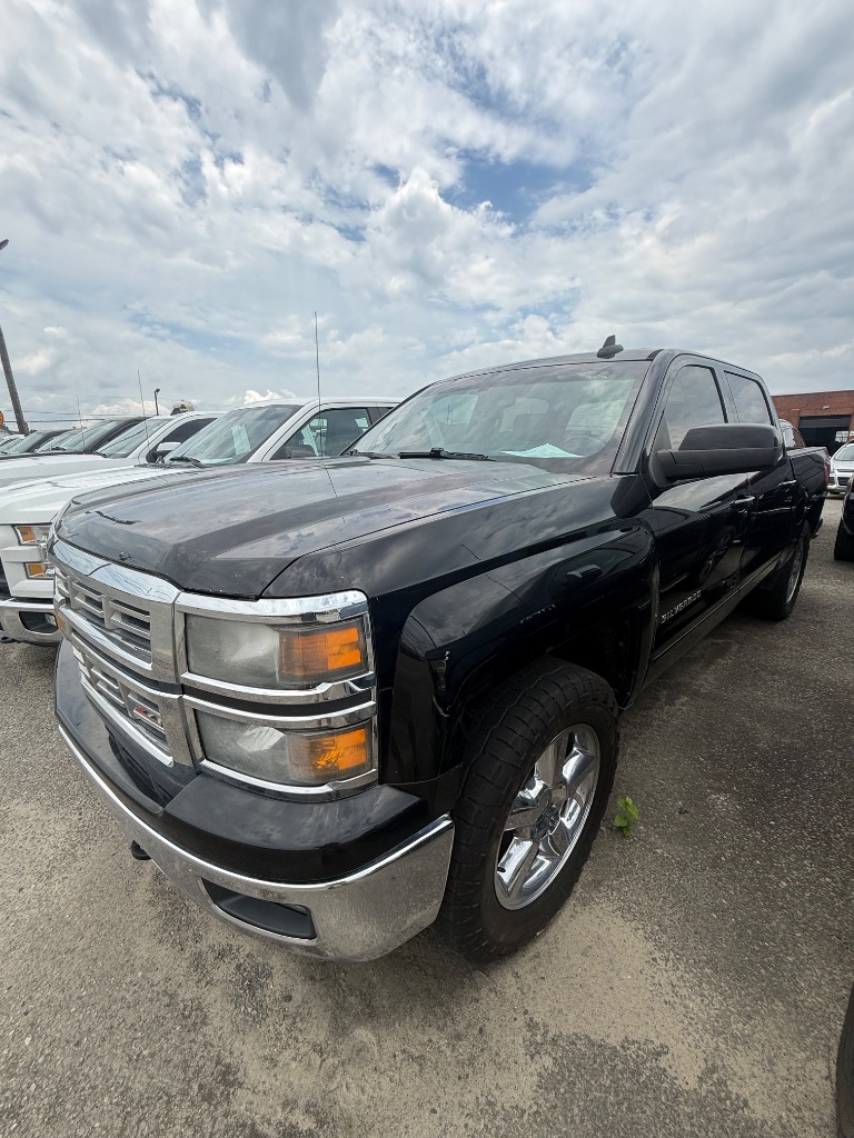 2015 Chevrolet Silverado - $12,950