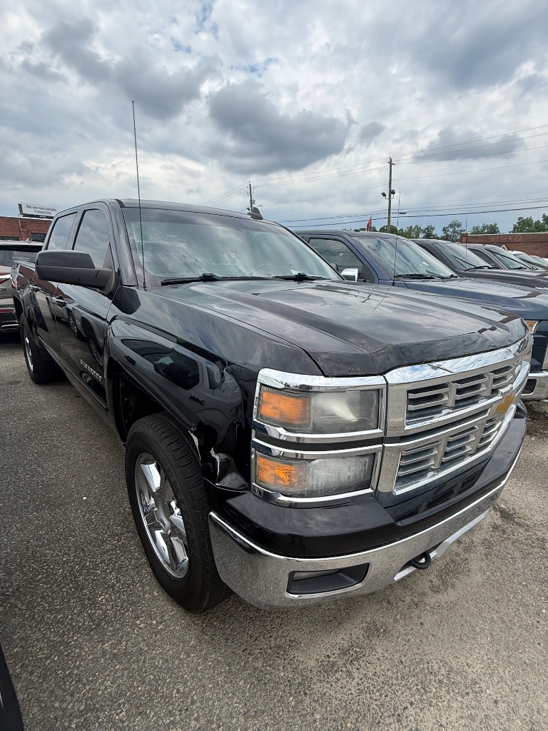 2015 Chevrolet Silverado - $12,950
