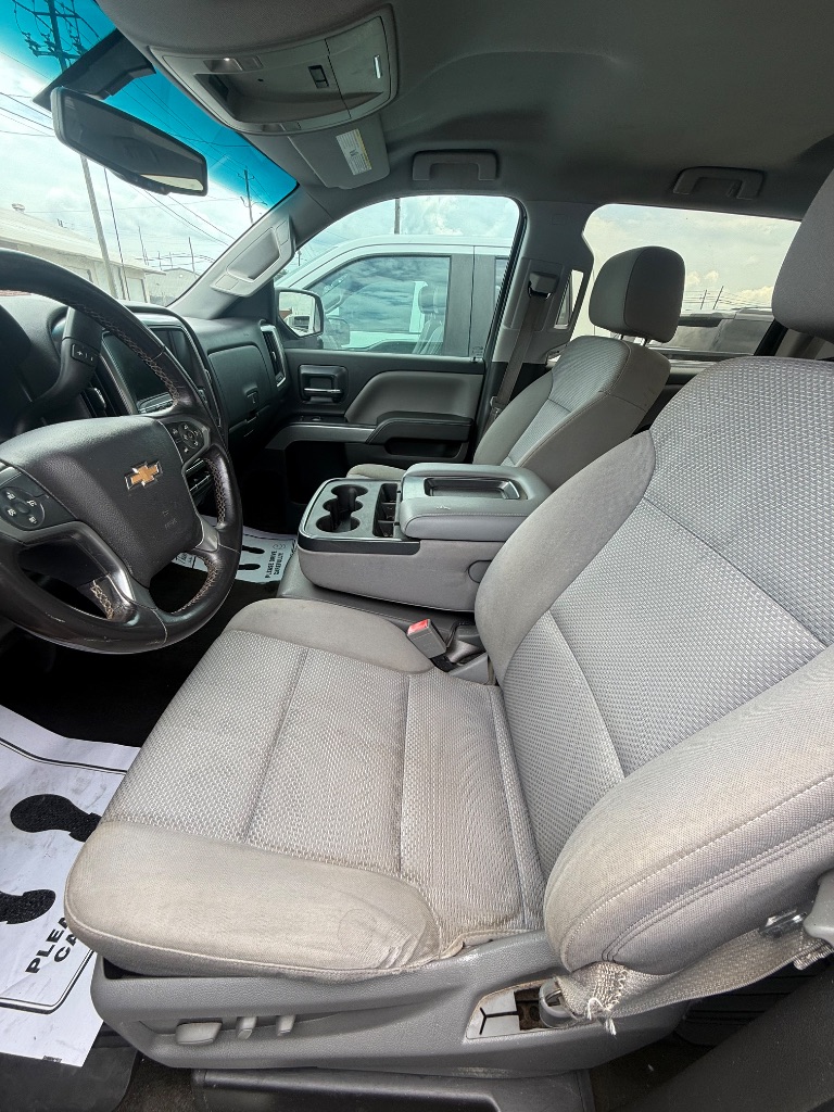 2015 Chevrolet Silverado - $12,950