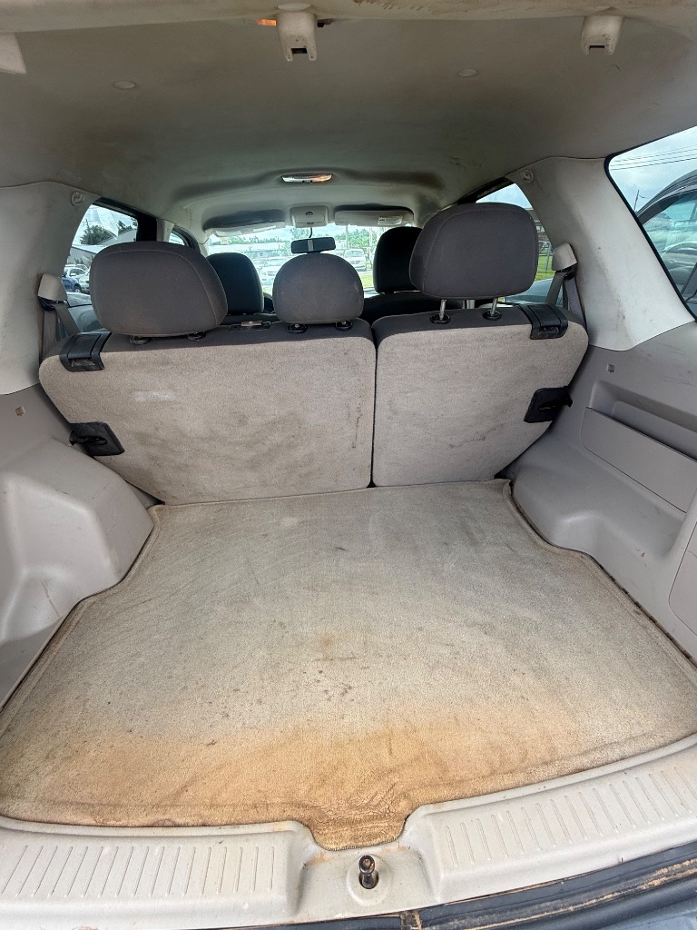 2009 Ford Escape - $3,950