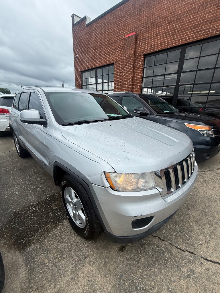 2011 Jeep Cherokee - $5,950