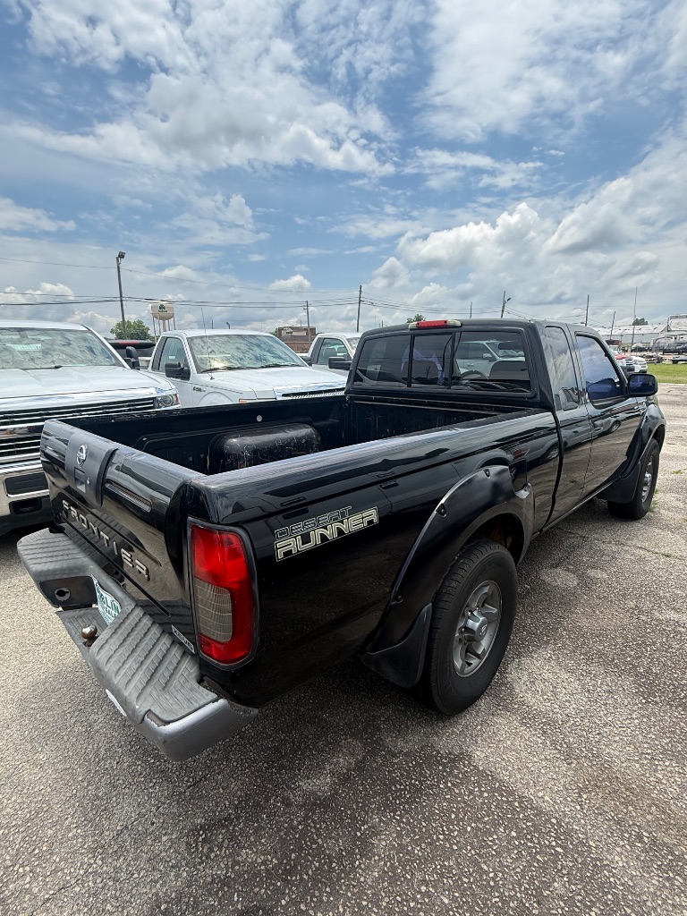 2003 Nissan Frontier - $5,950