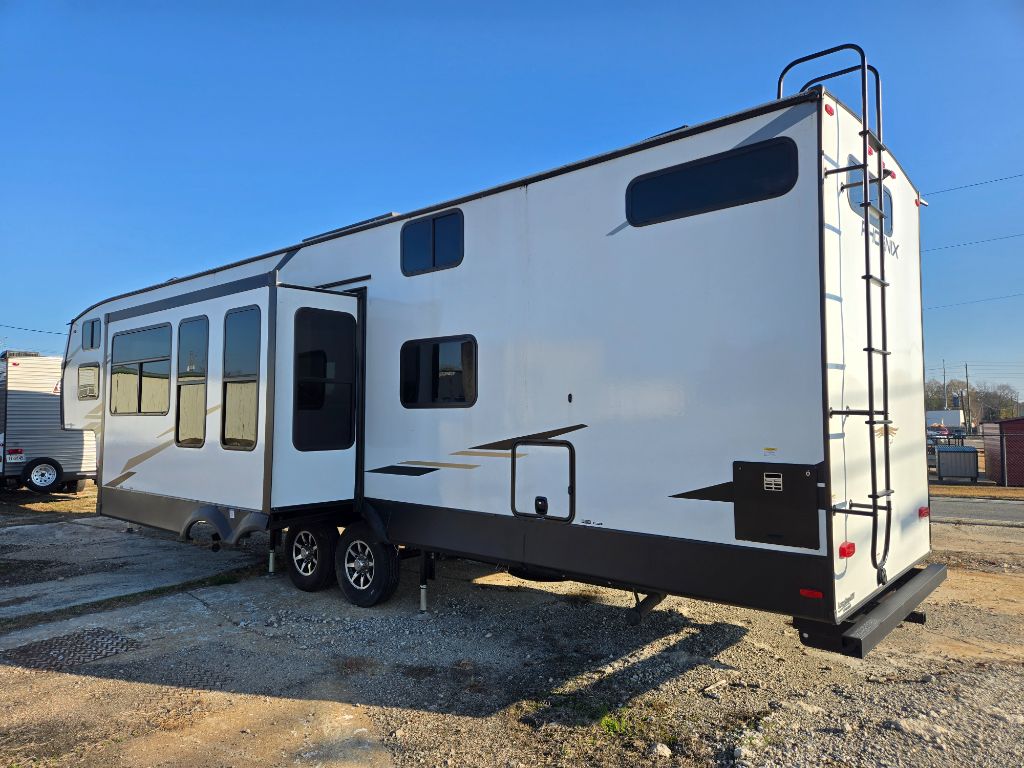 2023 Forest River Shasta Phoenix - $43,950