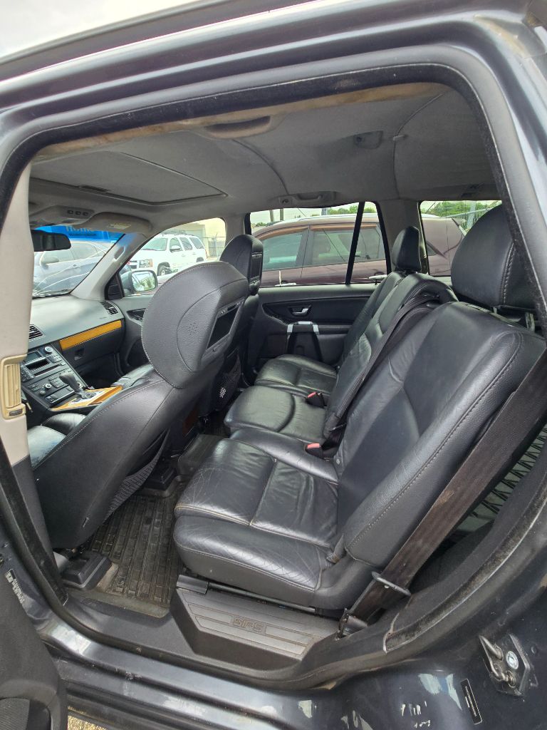 2008 Volvo XC90 - $5,950