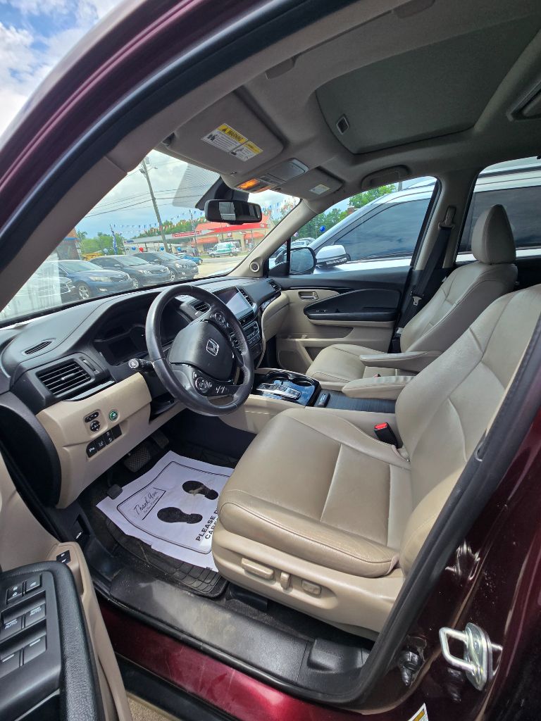 2017 Honda Pilot - $16,950
