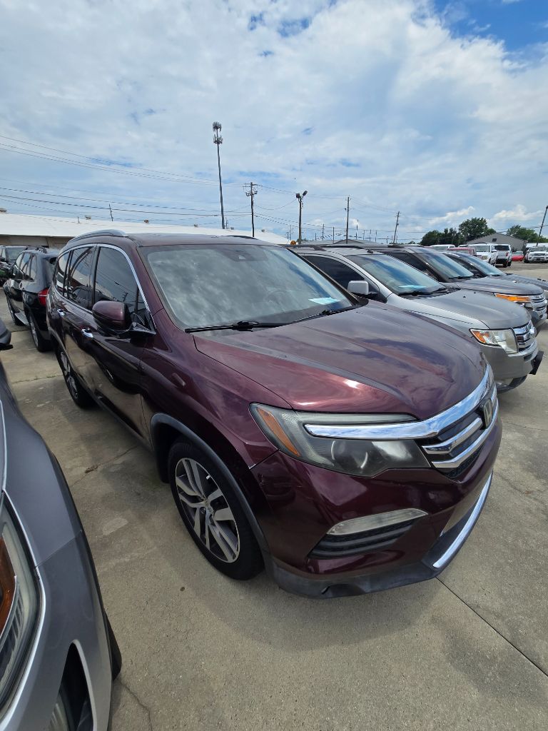 2017 Honda Pilot - $16,950