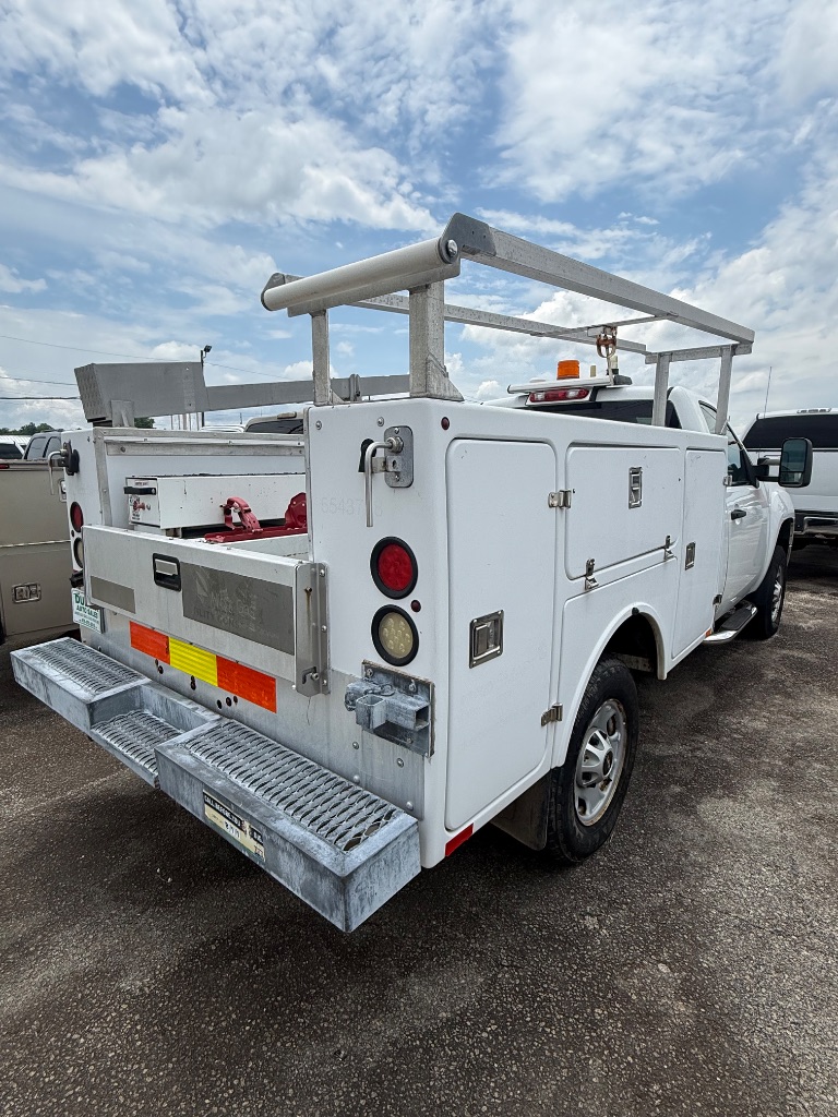 2013 GMC Sierra 2500 - $12,950