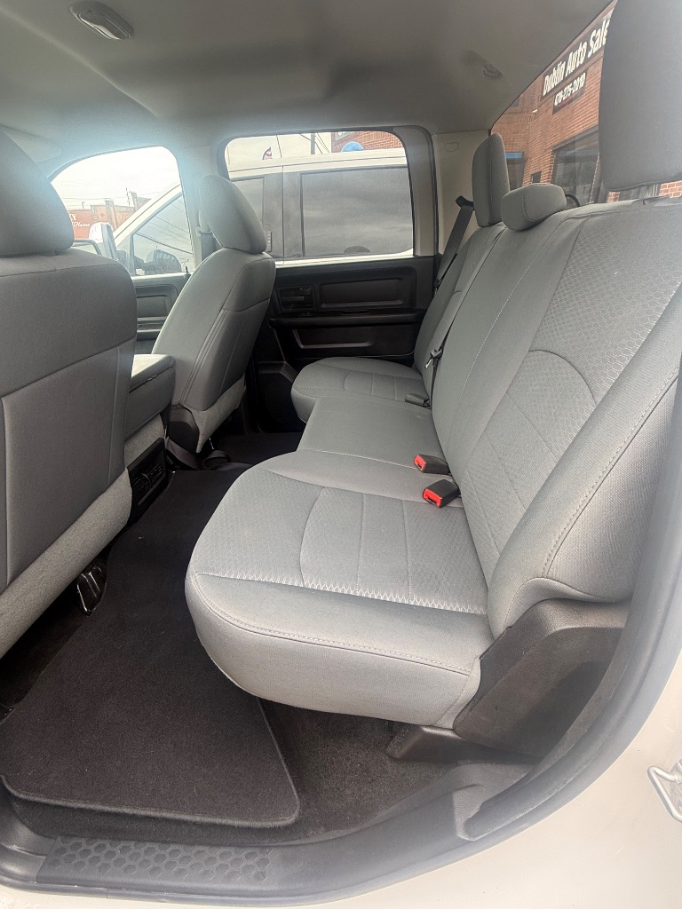 2015 Ram 1500 - $9,950