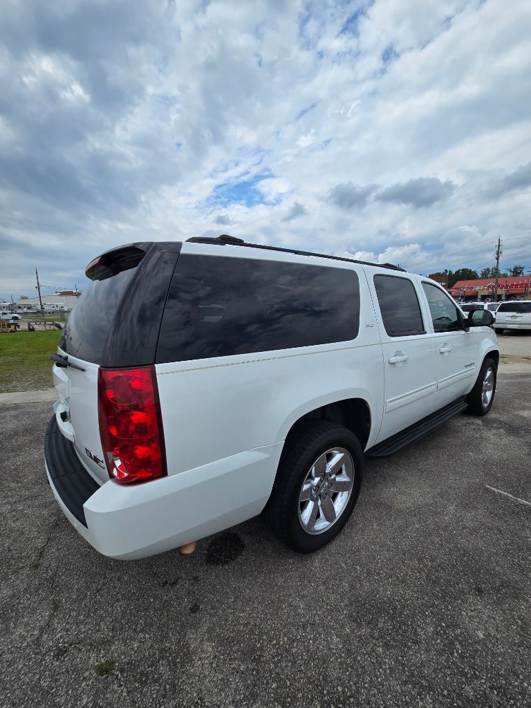 2011 GMC Yukon - $8,950