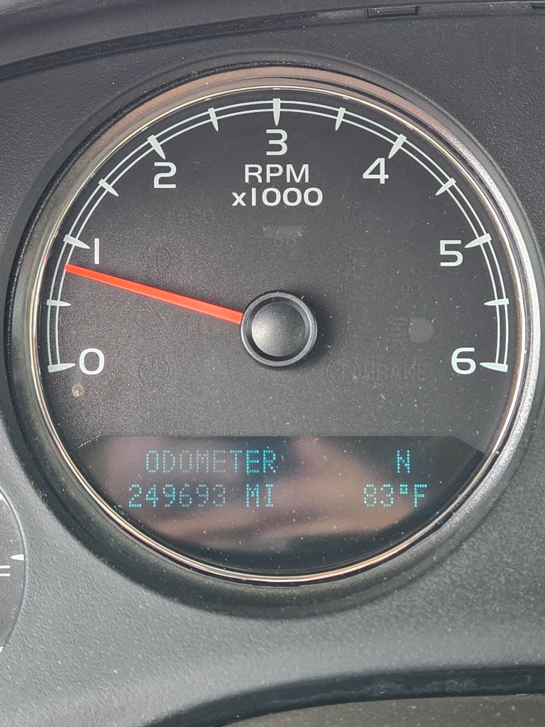 2011 GMC Yukon - $8,950