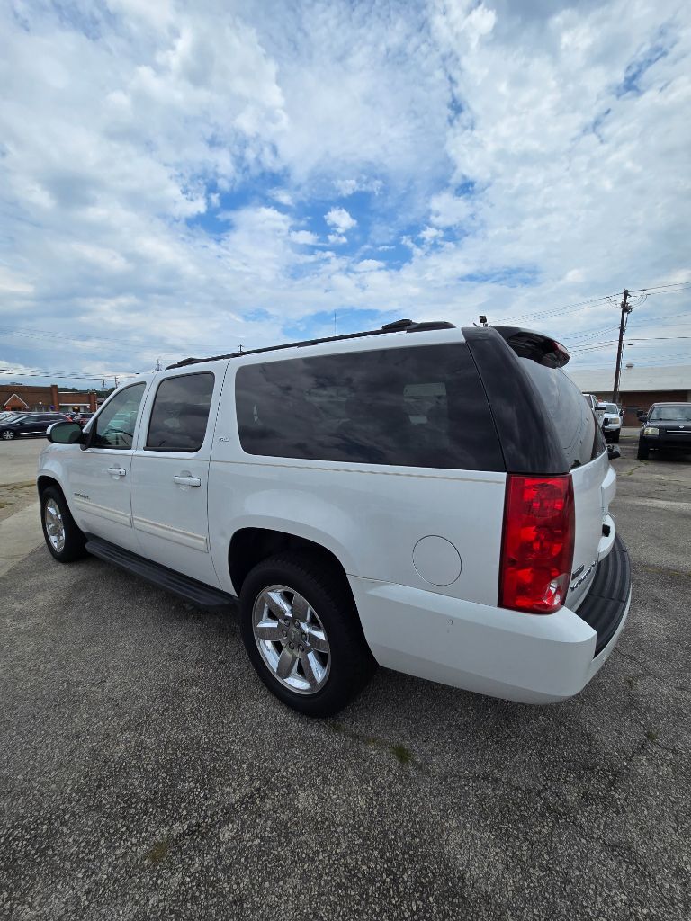 2011 GMC Yukon - $8,950
