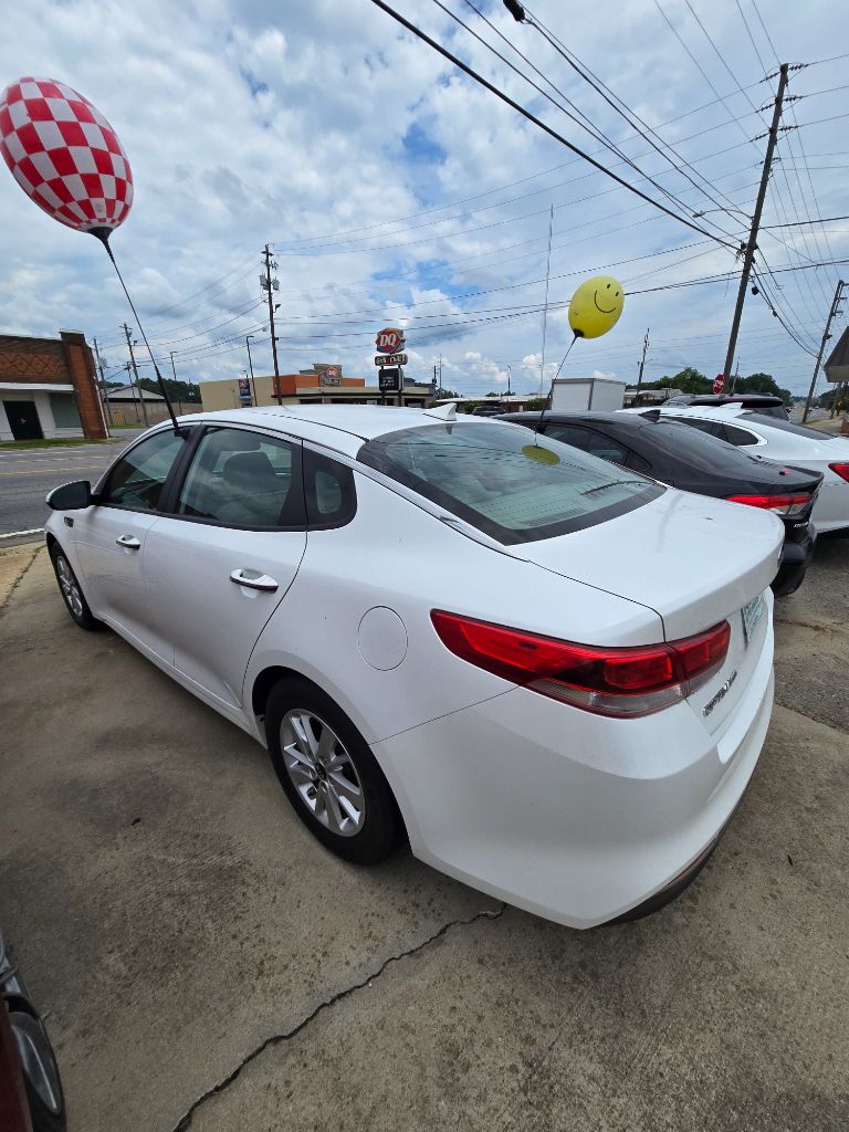 2016 Kia Optima - $12,950