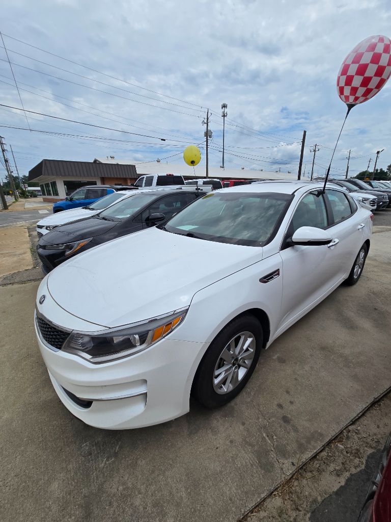 2016 Kia Optima - $12,950