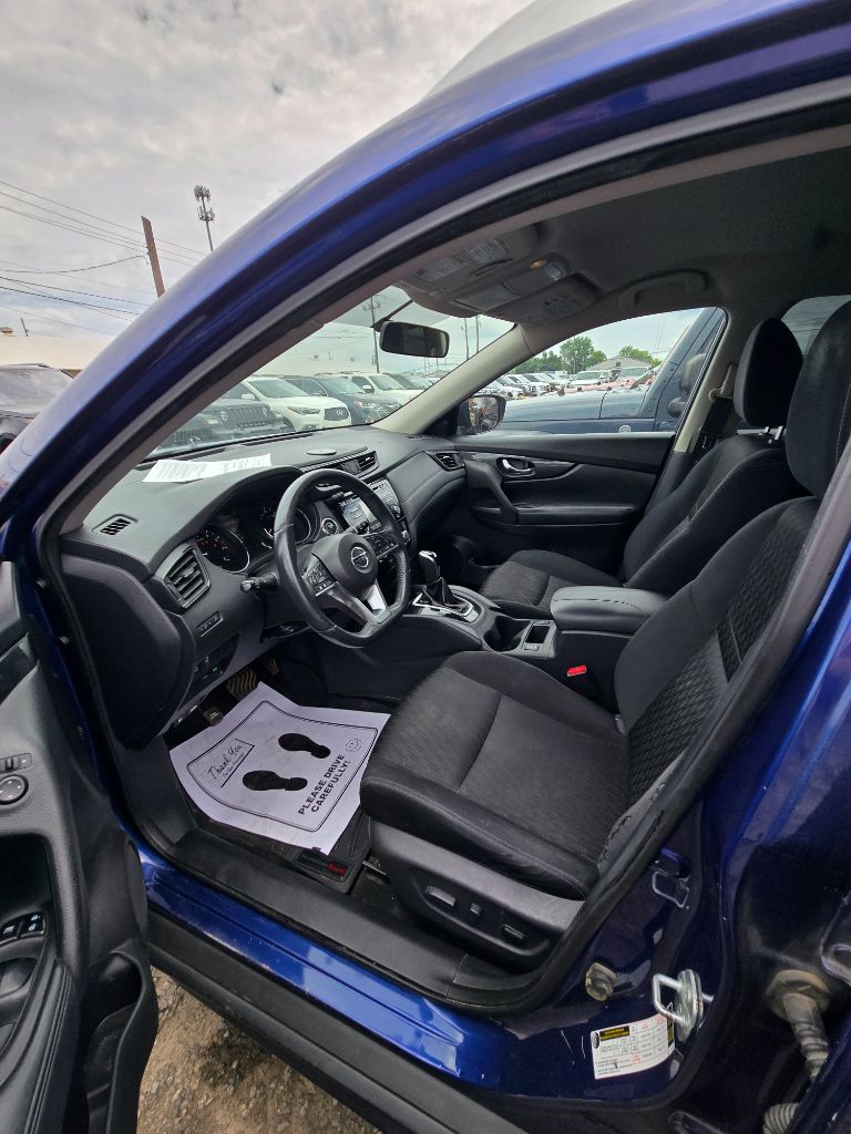 2017 Nissan Rogue - $6,950