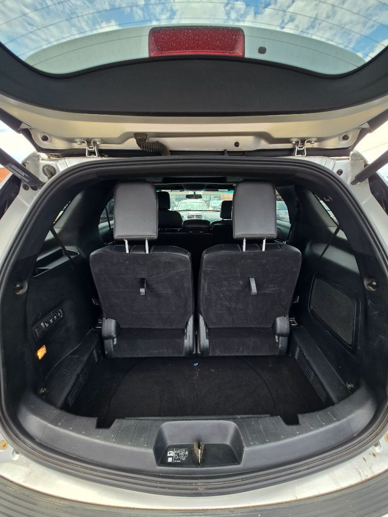 2018 Ford Explorer - $13,950