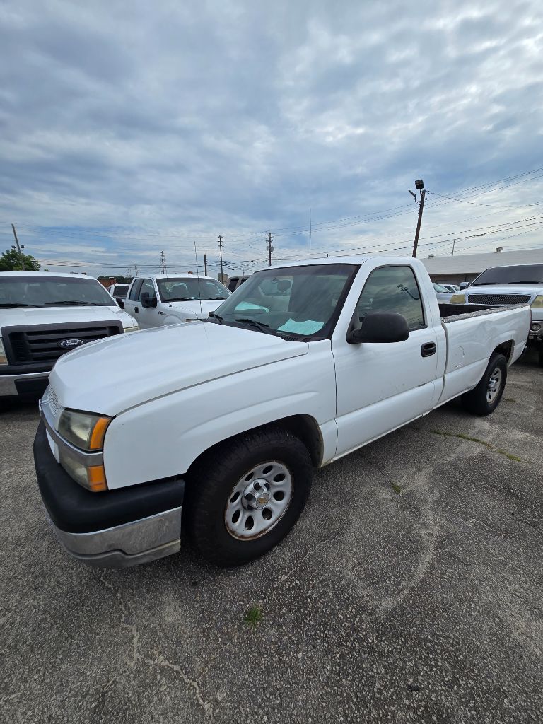 2006 Chevrolet Silverado - $7,950