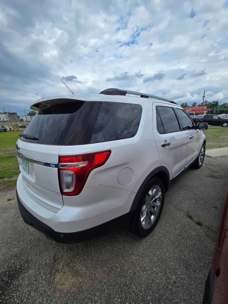 2011 Ford Explorer - $5,950