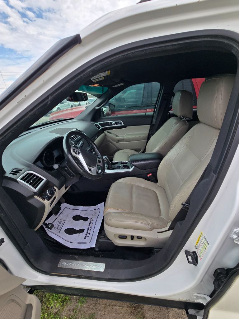 2011 Ford Explorer - $5,950