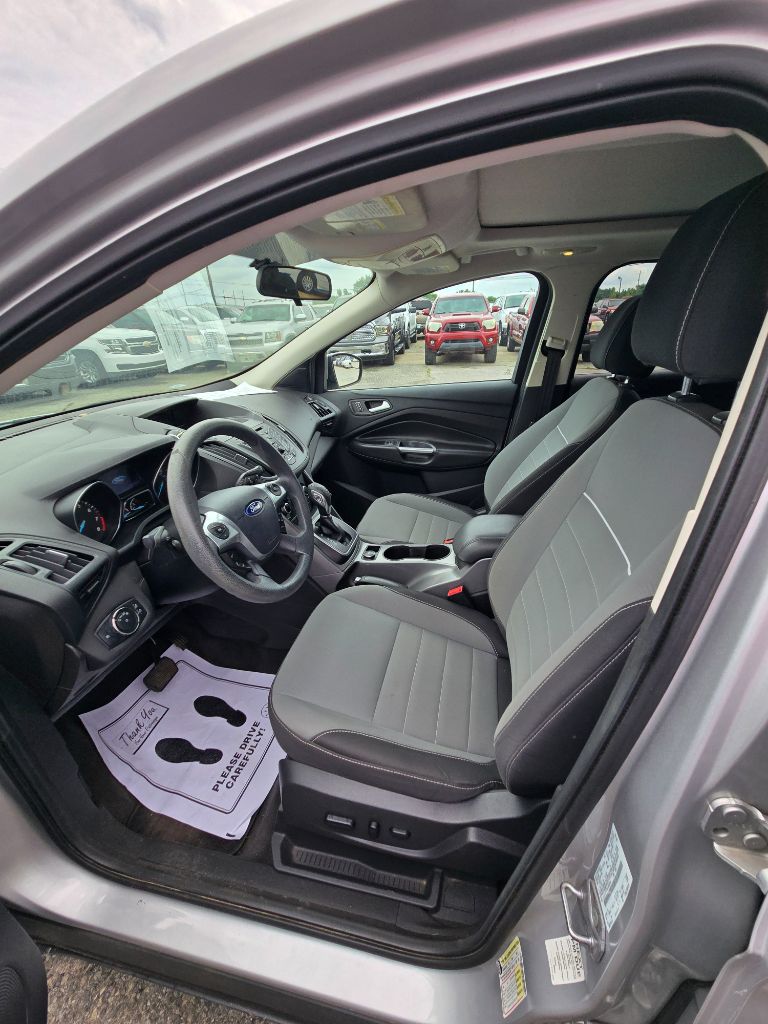 2014 Ford Escape - $10,950