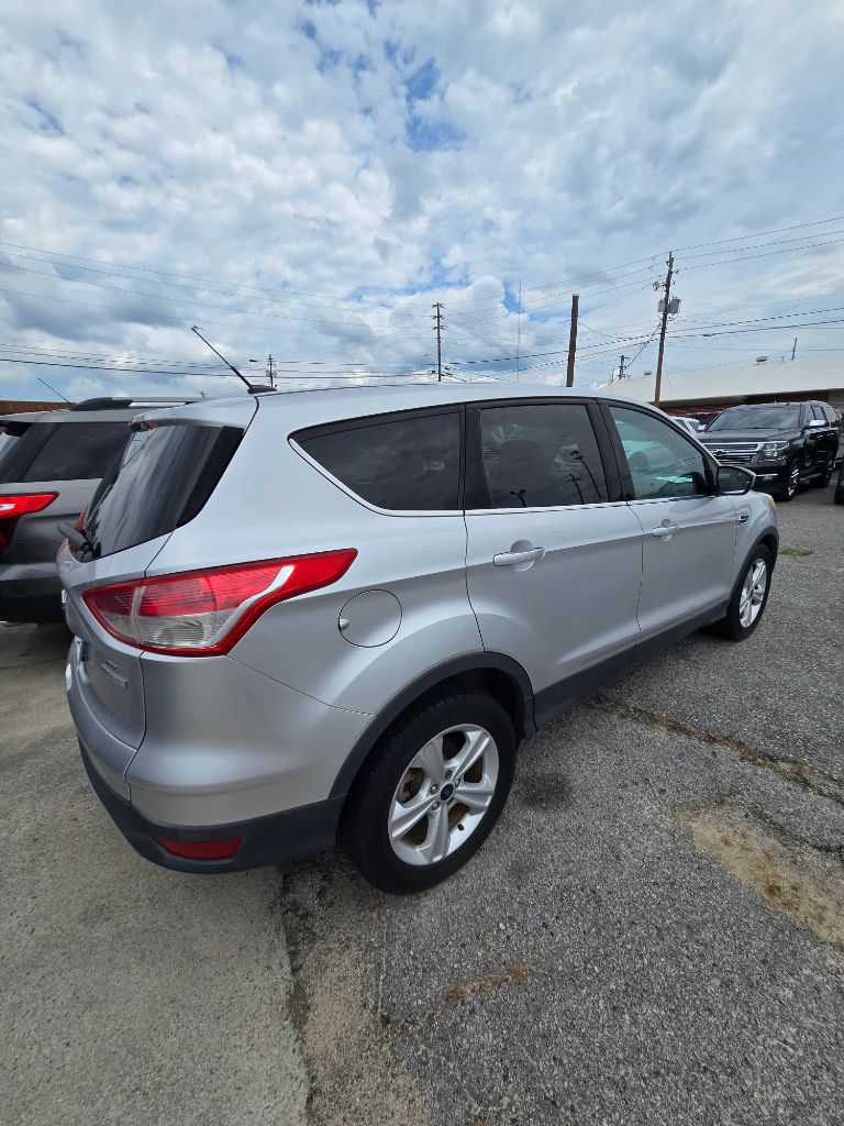 2014 Ford Escape - $10,950