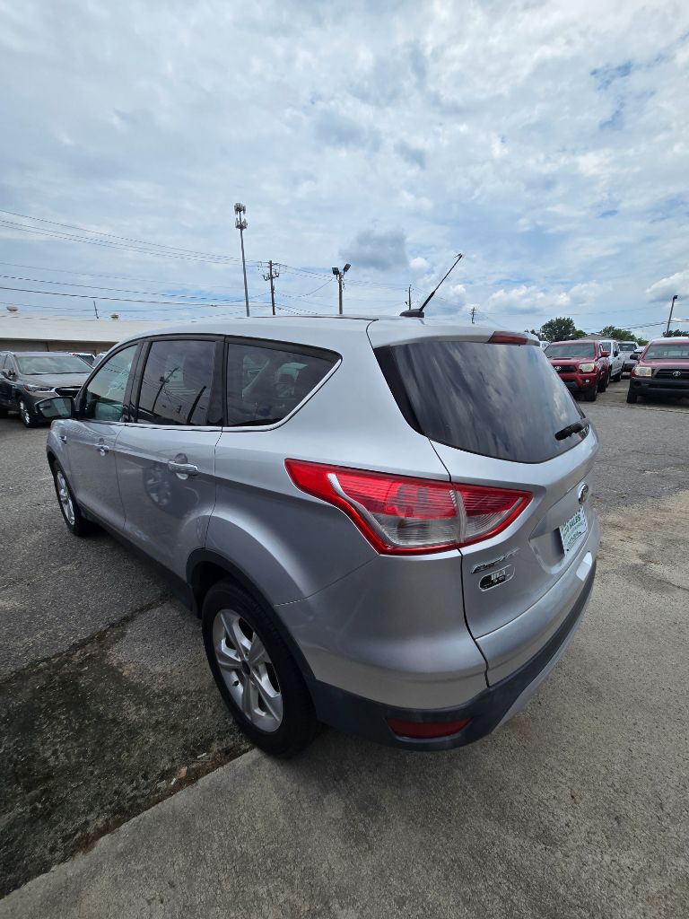 2014 Ford Escape - $10,950
