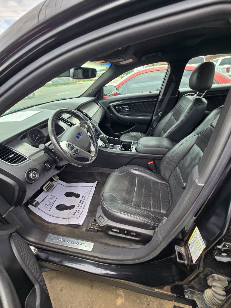 2013 Ford Taurus - $12,950