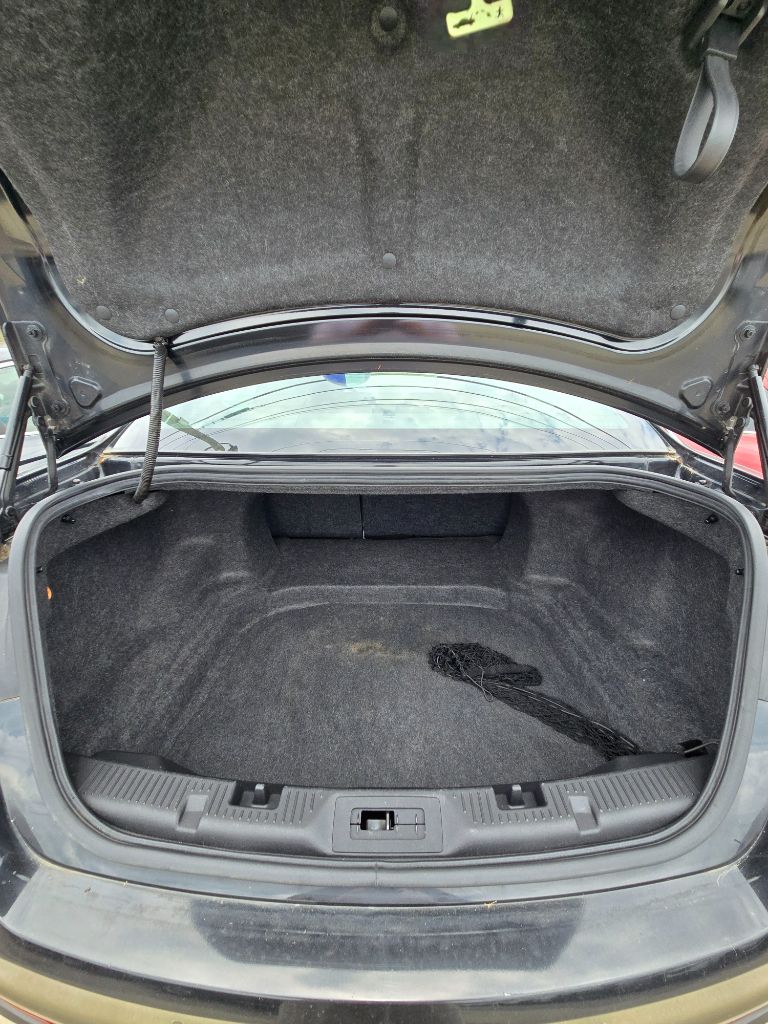 2013 Ford Taurus - $12,950