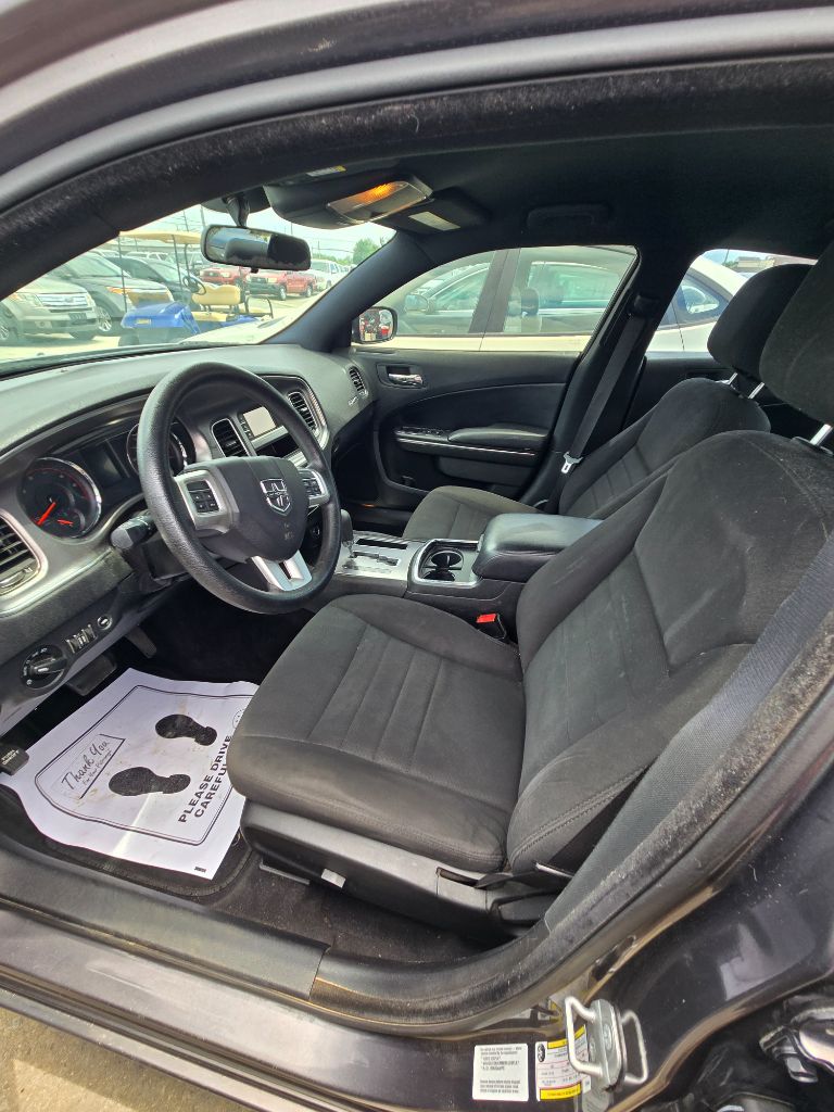 2014 Dodge Charger - $9,950