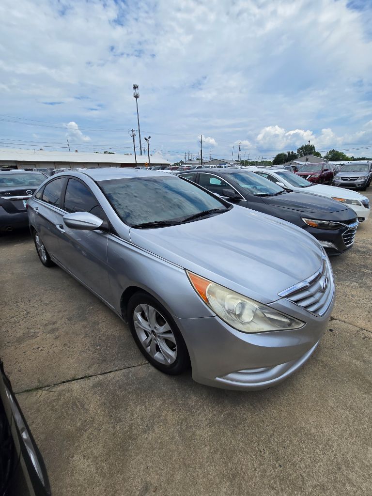 2011 Hyundai Sonata - $4,950