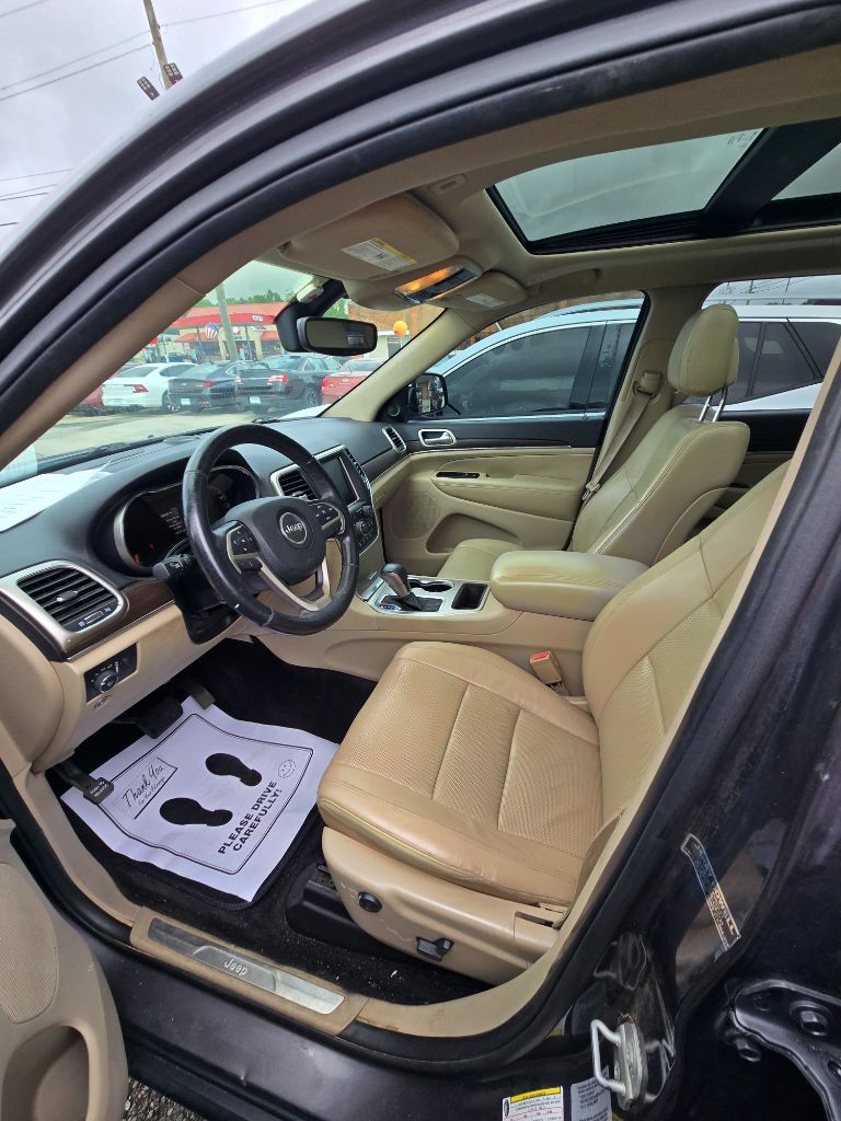2017 Jeep Cherokee - $11,950