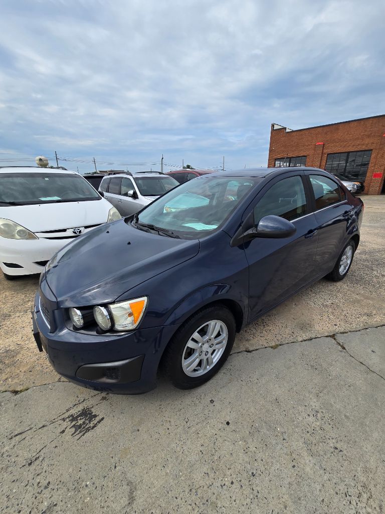 2015 Chevrolet Sonic - $6,950