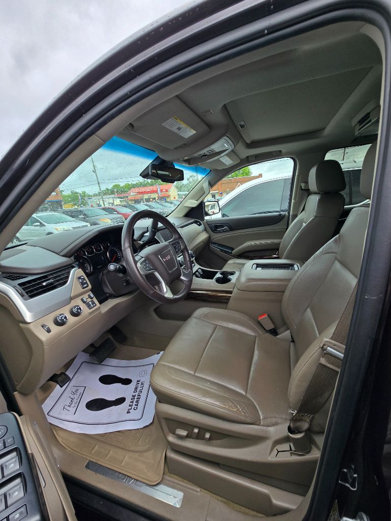 2015 GMC Yukon - $16,950