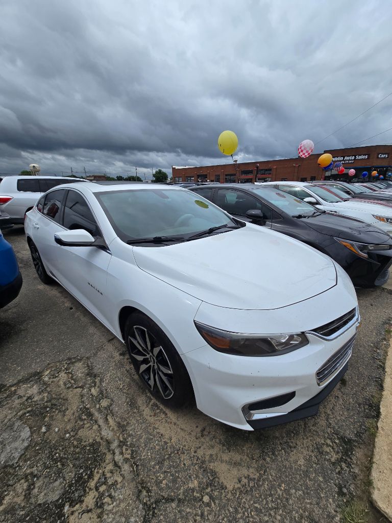 2017 Chevrolet Malibu - $12,950