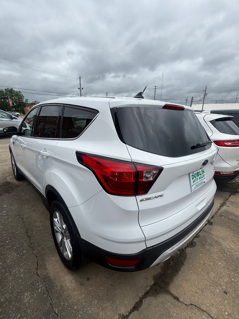 2019 Ford Escape - $13,950