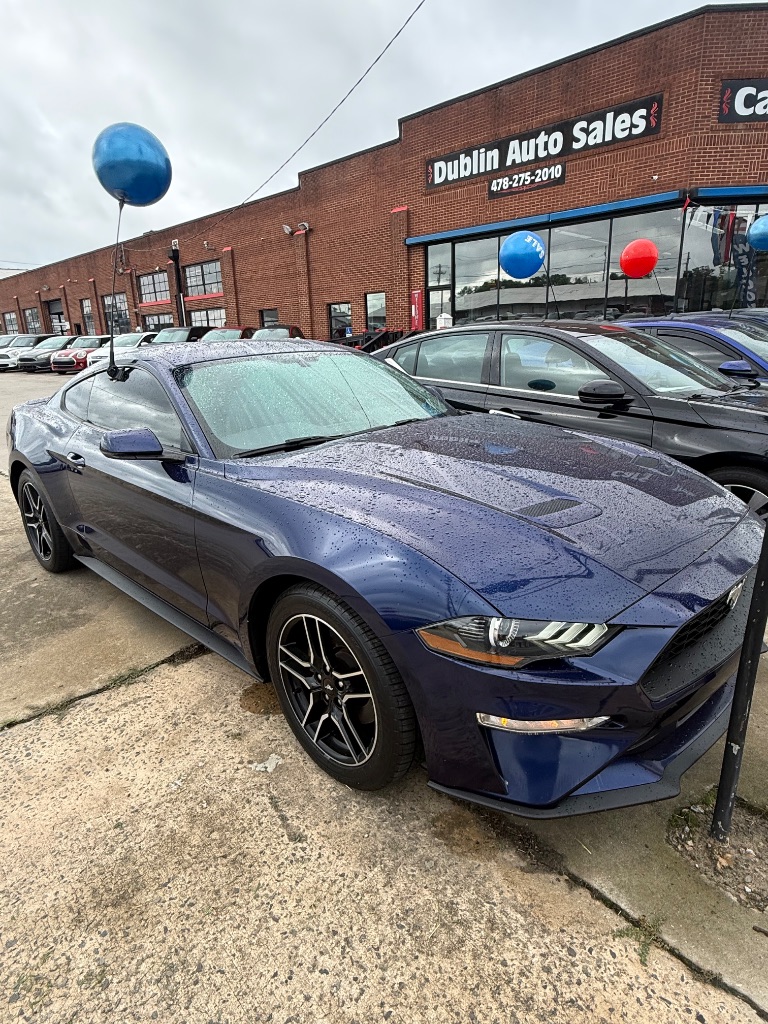 2020 Ford Mustang - $21,950