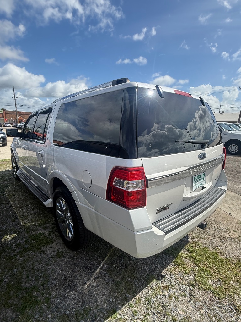 2017 Ford Expedition - $10,950