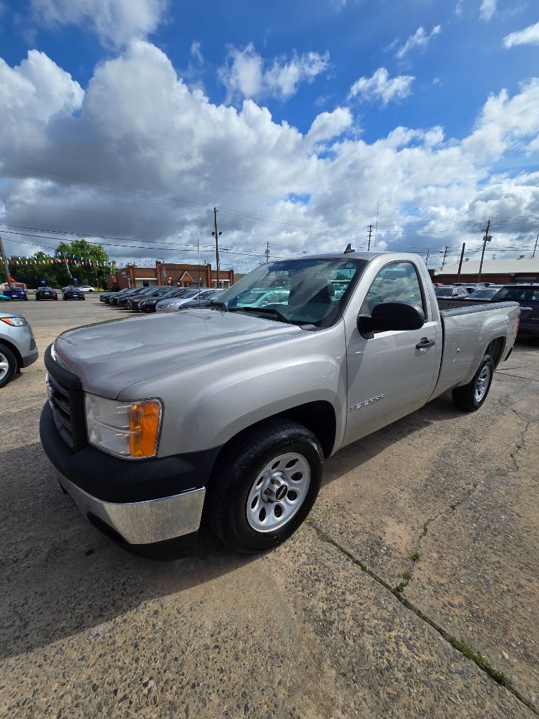 2008 GMC Sierra - $7,950