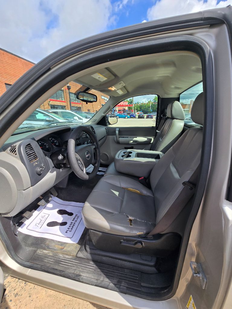 2008 GMC Sierra - $7,950