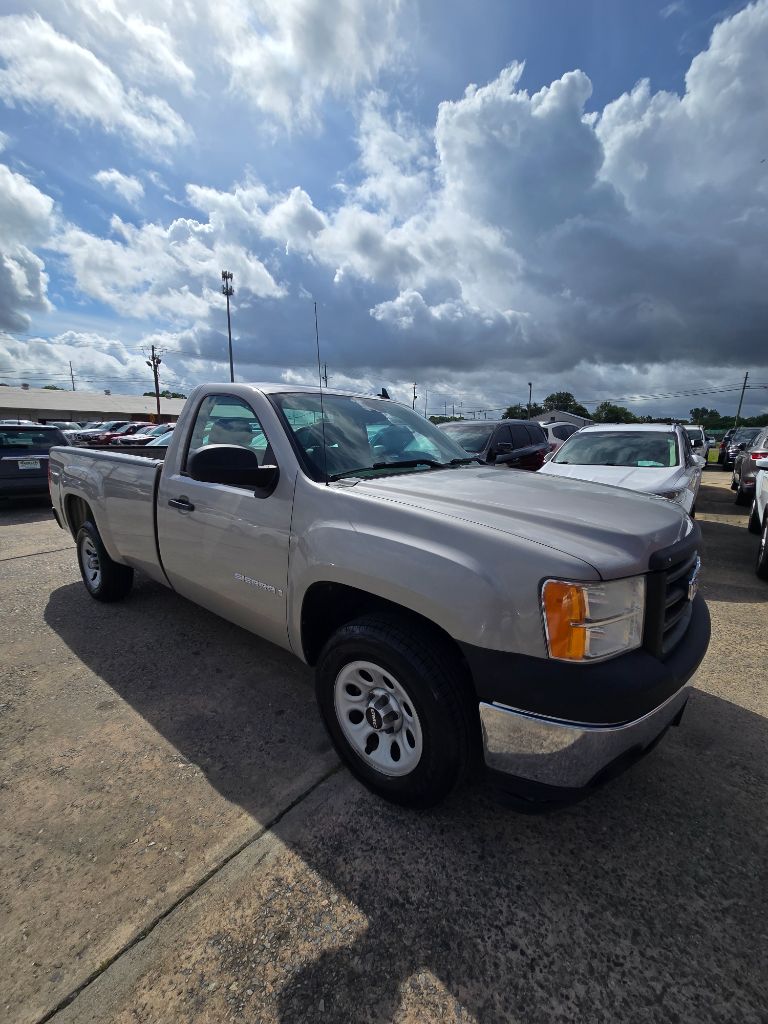 2008 GMC Sierra - $7,950