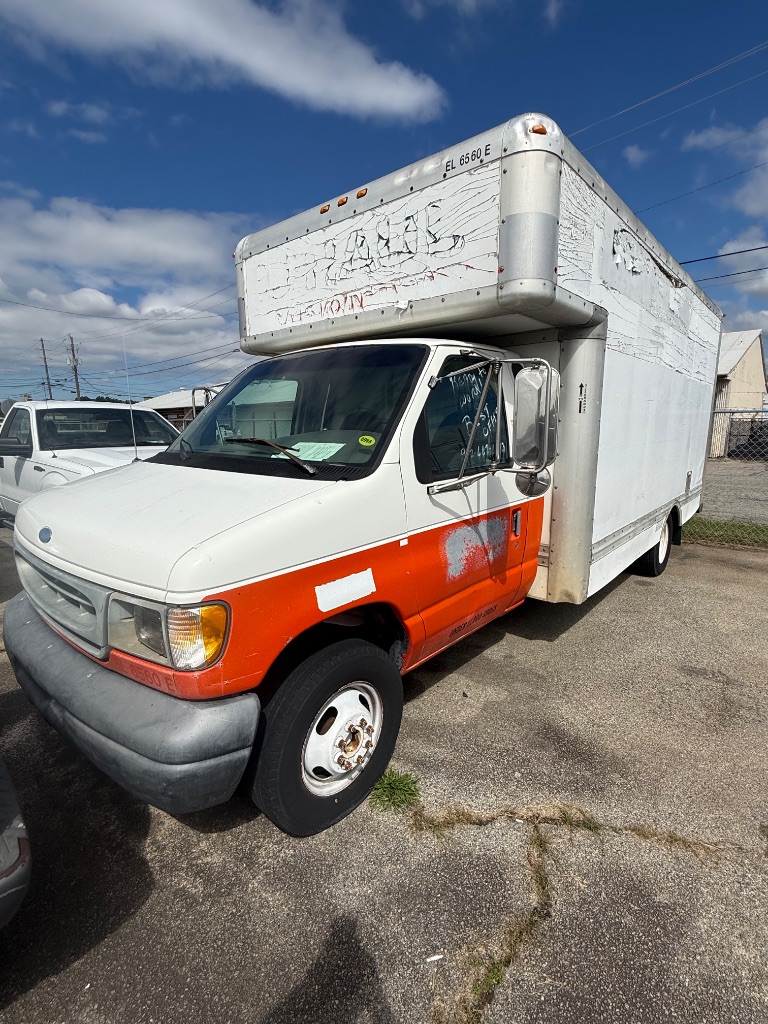1997 Ford E-350 - $4,950