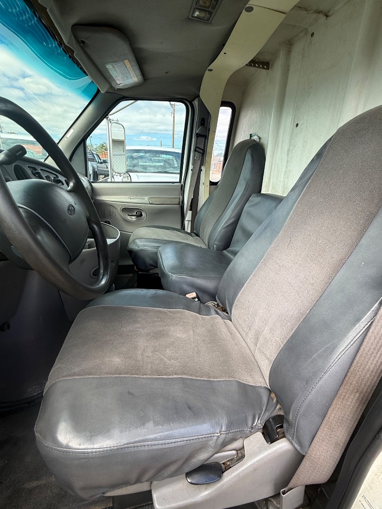 1997 Ford E-350 - $4,950