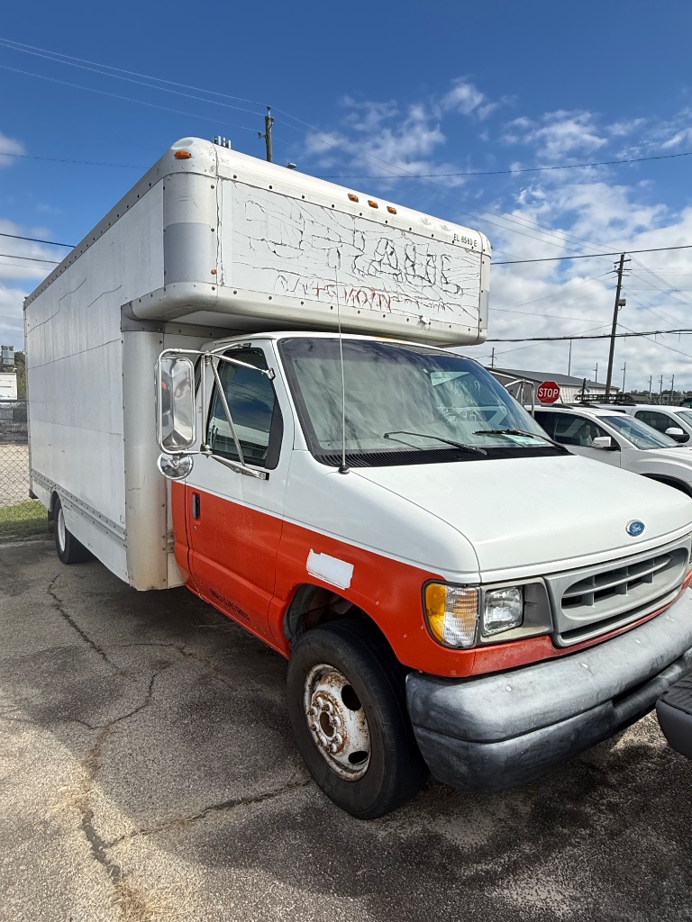 1997 Ford E-350 - $4,950