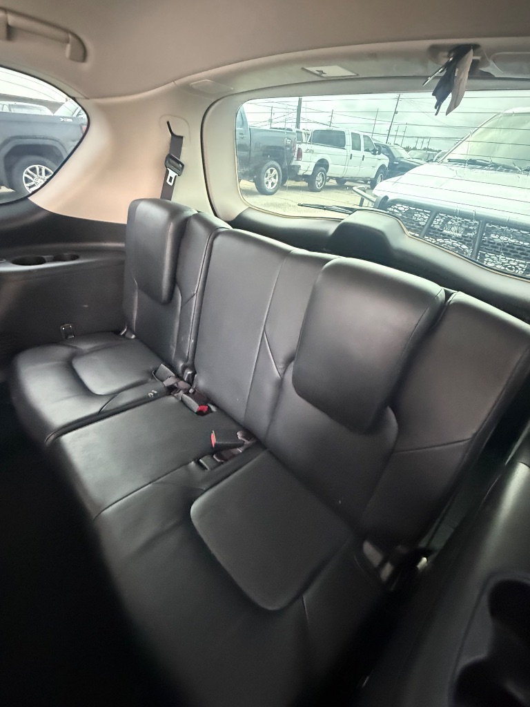 2011 INFINITI Qx56 - $5,950
